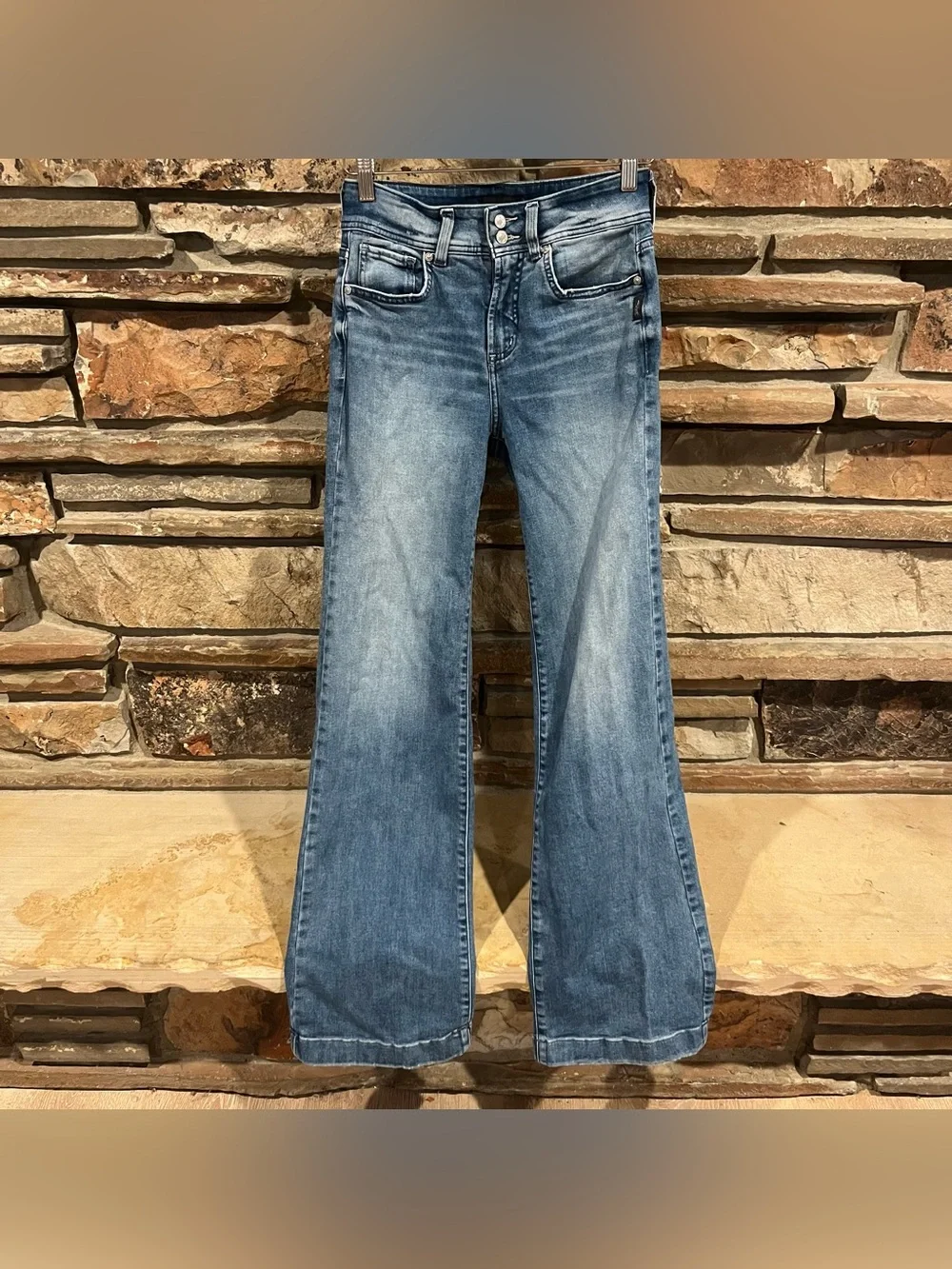 Silver Jeans Avery Trouser Medium Blue Flared Jeans